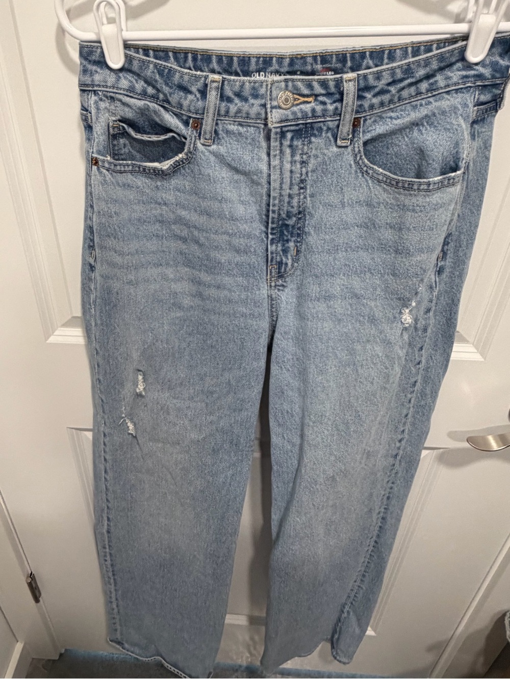 Old Navy Extra High Rise Curvy Wide Leg Jeans Size 8 Tall Distressed